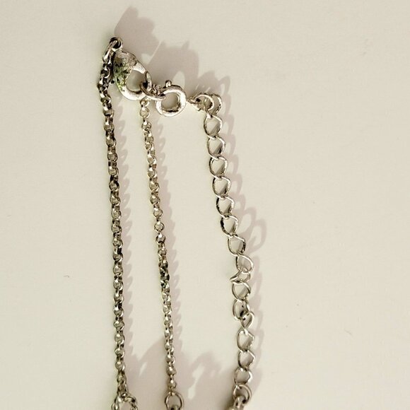 Mother of Pearl Flower Rhinestone Vintage Necklace - Picture 6 of 6